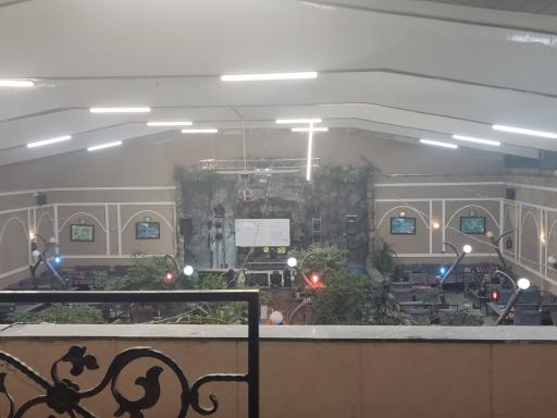 عکس کافی شاپ آبشار