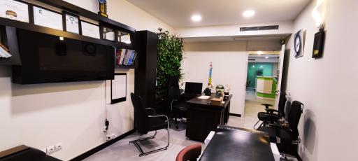 عکس کلینیک طب فیزیکی و توانبخشی دکتر پورقاسمیان