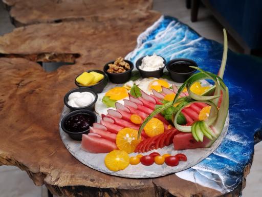 عکس کافه رستوران یونا 