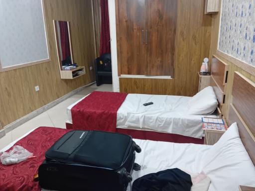 عکس هتل پانیذ کیش