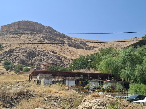 عکس چشمه پیرغار