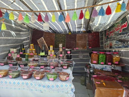 عکس چشمه پیرغار