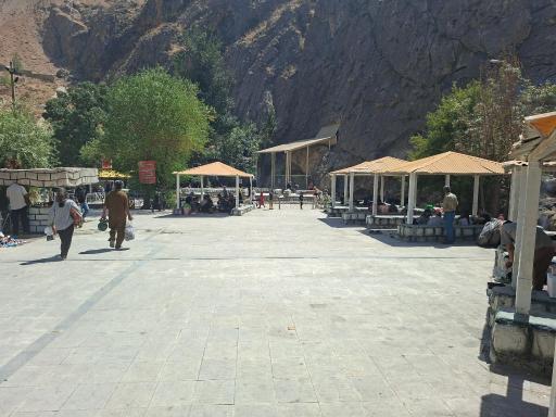 عکس چشمه پیرغار