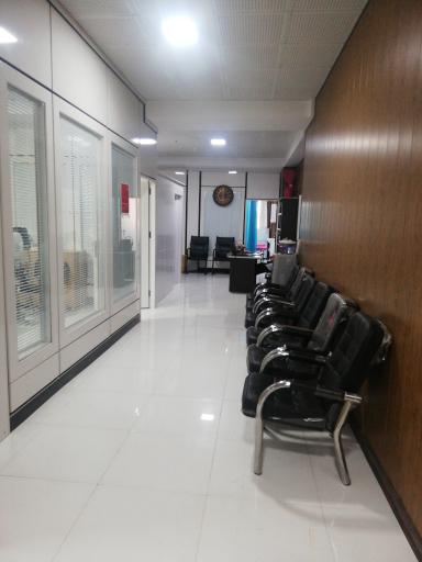 عکس کلینیک دکتر ذبیح الله زارع