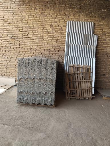 عکس ایرانیت و مصنوعات چوبی و فلزی خالقی