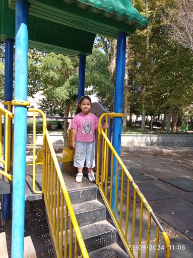 عکس زمین بازی کودکان