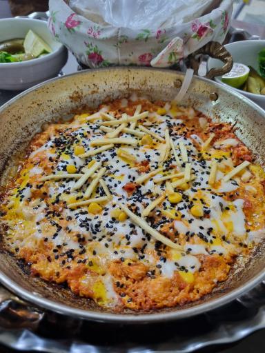 عکس صبحانه سرای خان ننه