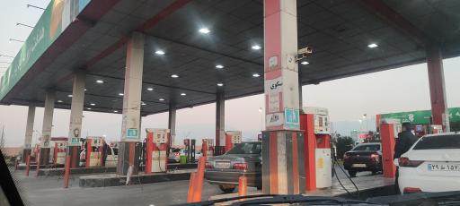 عکس پمپ بنزین جایگاه 220 فجر