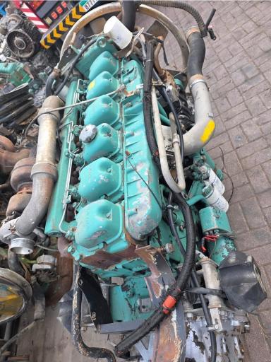 عکس اوراق فروشی ولوو عزیز