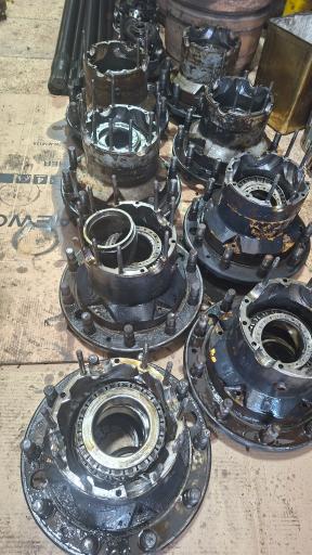 عکس اوراق فروشی ولوو عزیز