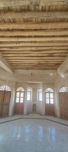 عکس عمارت کلاه فرنگی