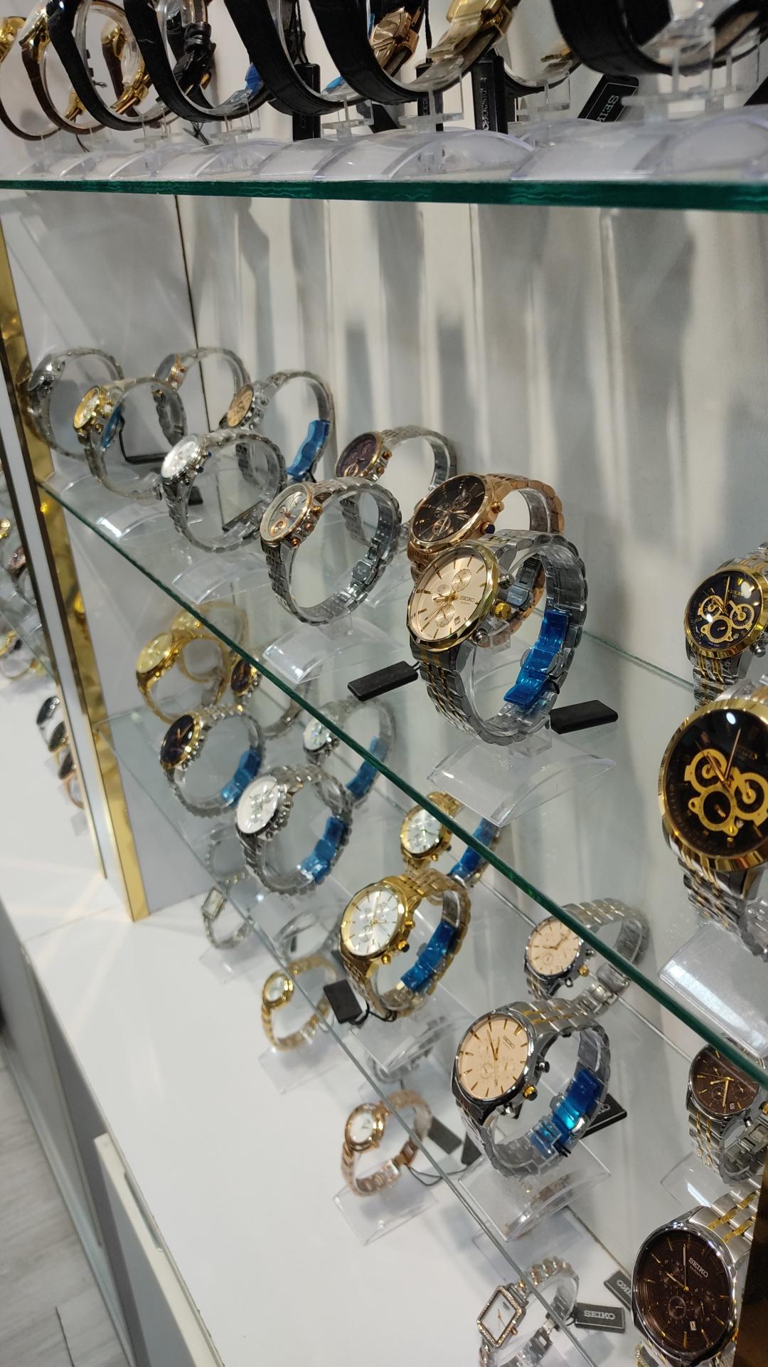 عکس فروشگاه ساعت خوش 