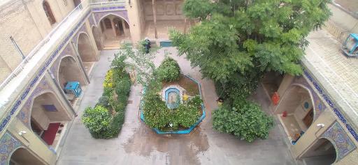 عکس مسجد قنبر علی خان