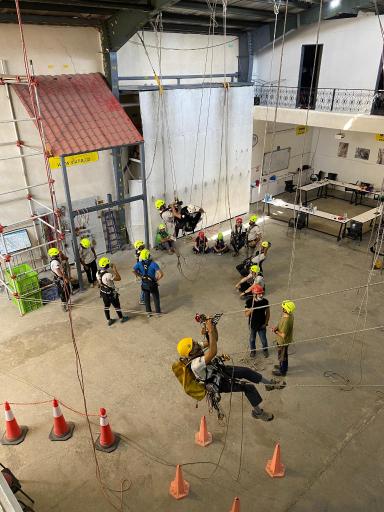 عکس مرکز آموزش دسترسی با طناب ویونا