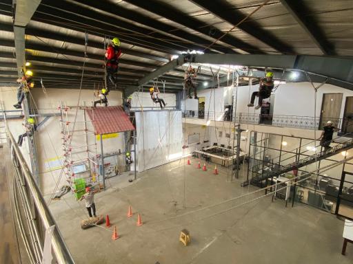 عکس مرکز آموزش دسترسی با طناب ویونا