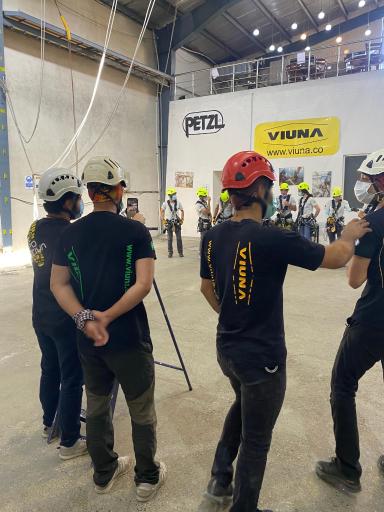 عکس مرکز آموزش دسترسی با طناب ویونا