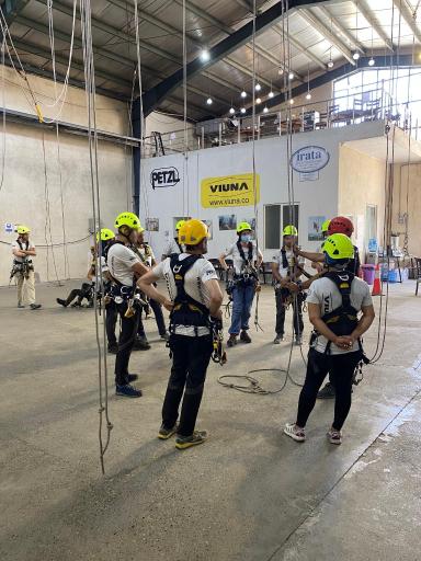 عکس مرکز آموزش دسترسی با طناب ویونا