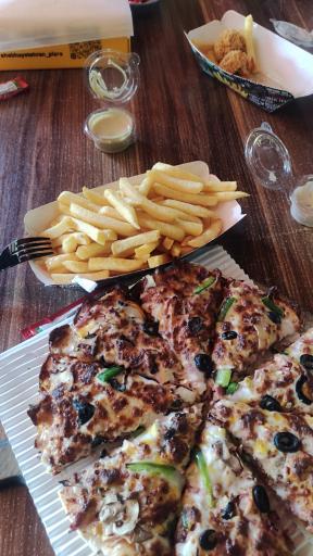 عکس پیتزا شبهای تهران