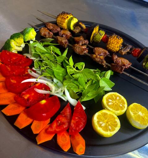 عکس کبابی اق رضا