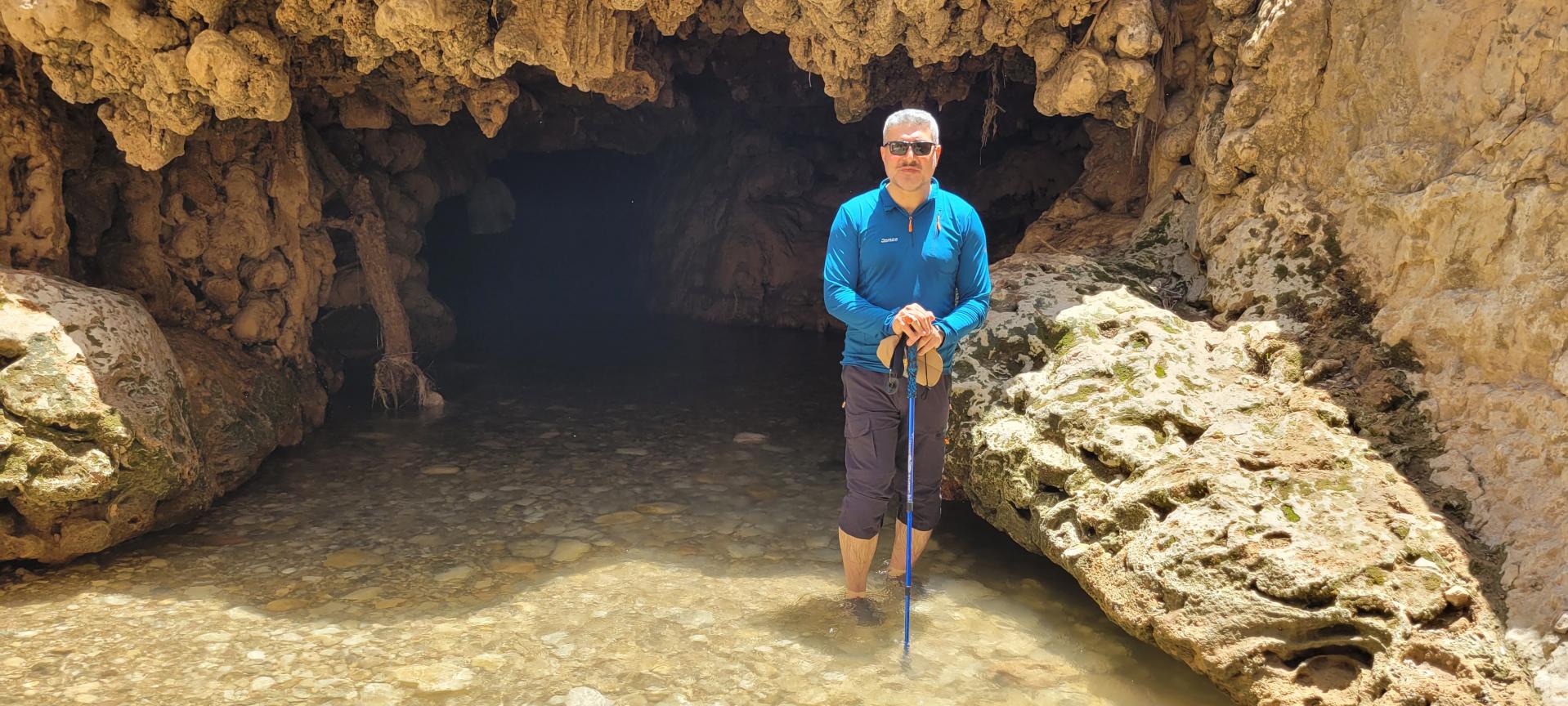 عکس غار آبی شیرز