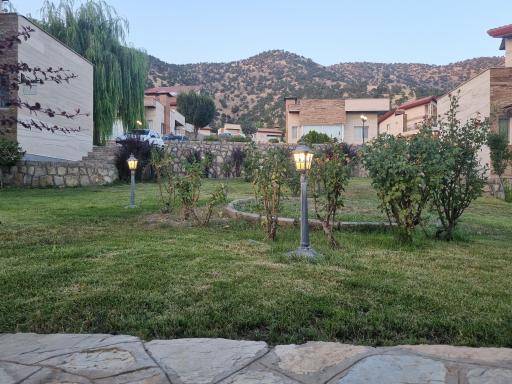 عکس هتل خورشید زریوار