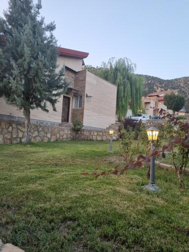 عکس هتل خورشید زریوار