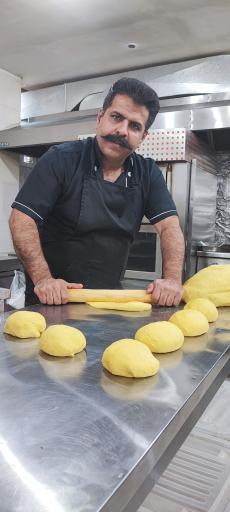 عکس فست فود و سوخاری پدر و پسر