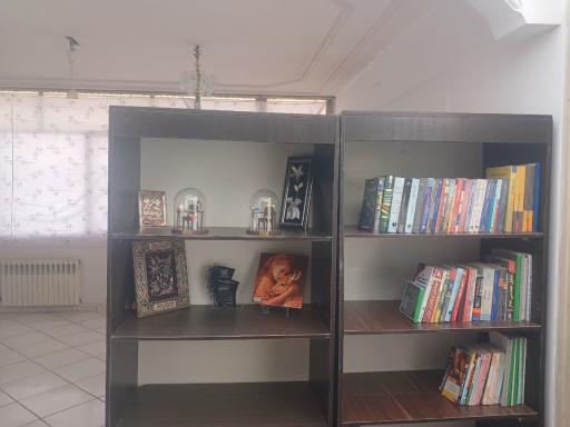 عکس مجتمع آموزشی گراد