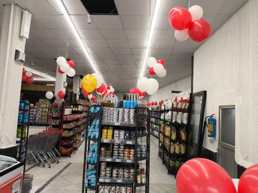 عکس فروشگاه افق کوروش 