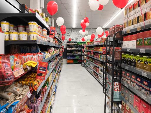 عکس فروشگاه افق کوروش 