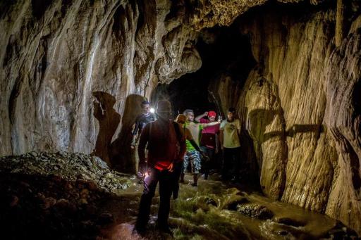 عکس غار آبی شیرز