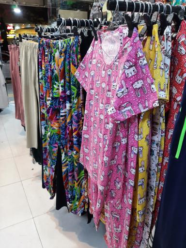 عکس پوشاک مانی