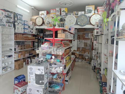 عکس فروشگاه ارزان کالای قم