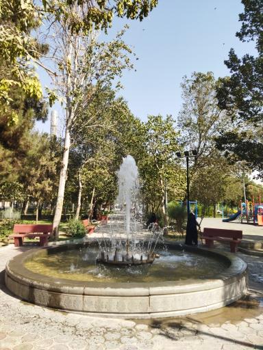عکس آبنمای بوستان غدیر