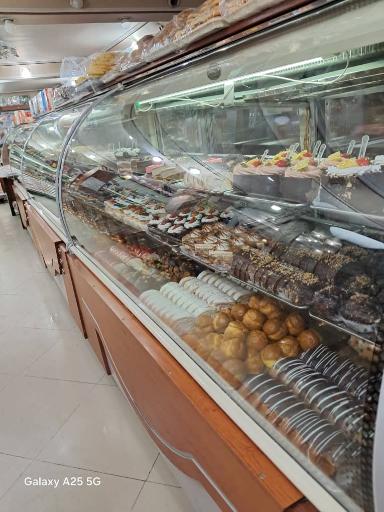 عکس شیرینی سرای آیدین