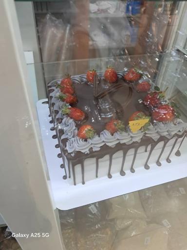 عکس شیرینی سرای آیدین