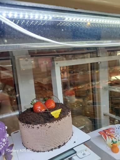 عکس شیرینی سرای آیدین