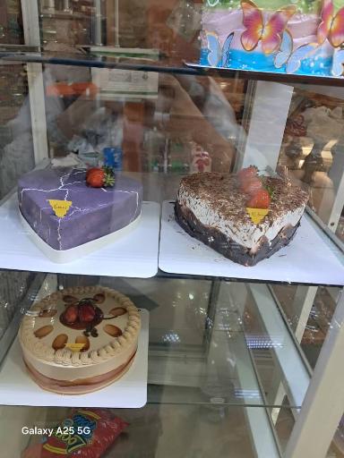 عکس شیرینی سرای آیدین