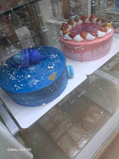 عکس شیرینی سرای آیدین