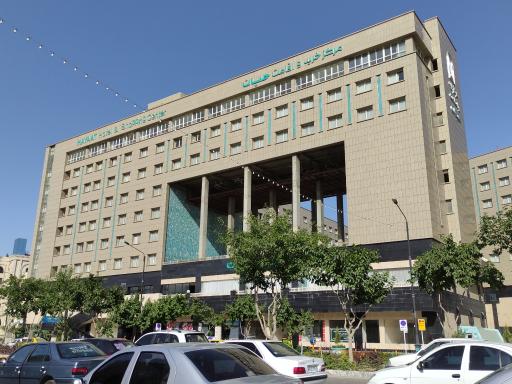 عکس مجتمع تجاری اقامتی حیات شرق