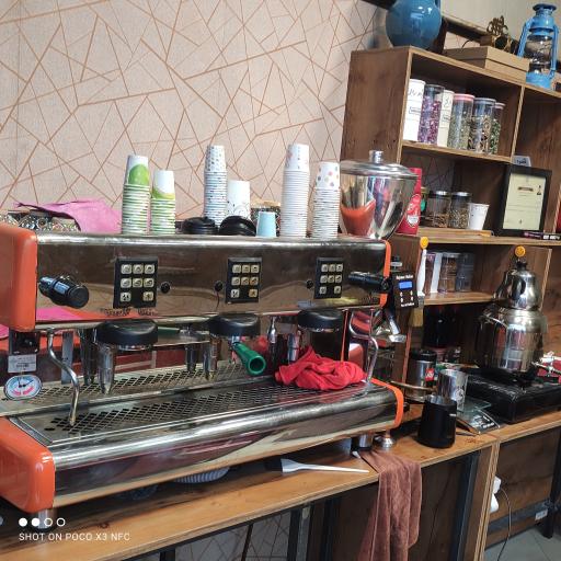 عکس کافی شاپ قهوه دل کافه