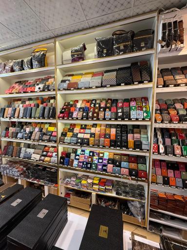 عکس فروشگاه چرم دقت