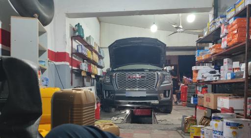 عکس تعویض روغنی حسن پور