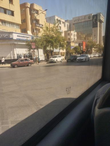عکس چهارراه بزرگمهر