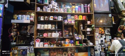 عکس کافه ستاره آبی