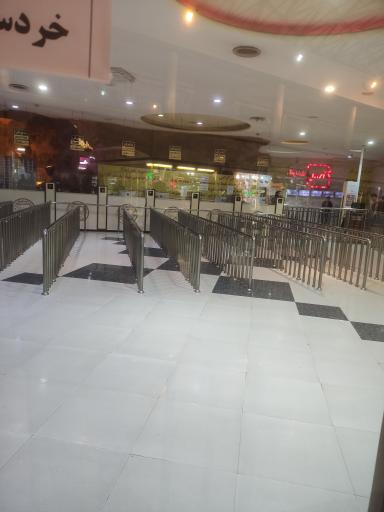 عکس سرزمین موج‌ های خروشان