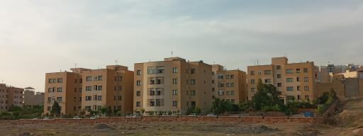 عکس مجتمع مسکونی لاله