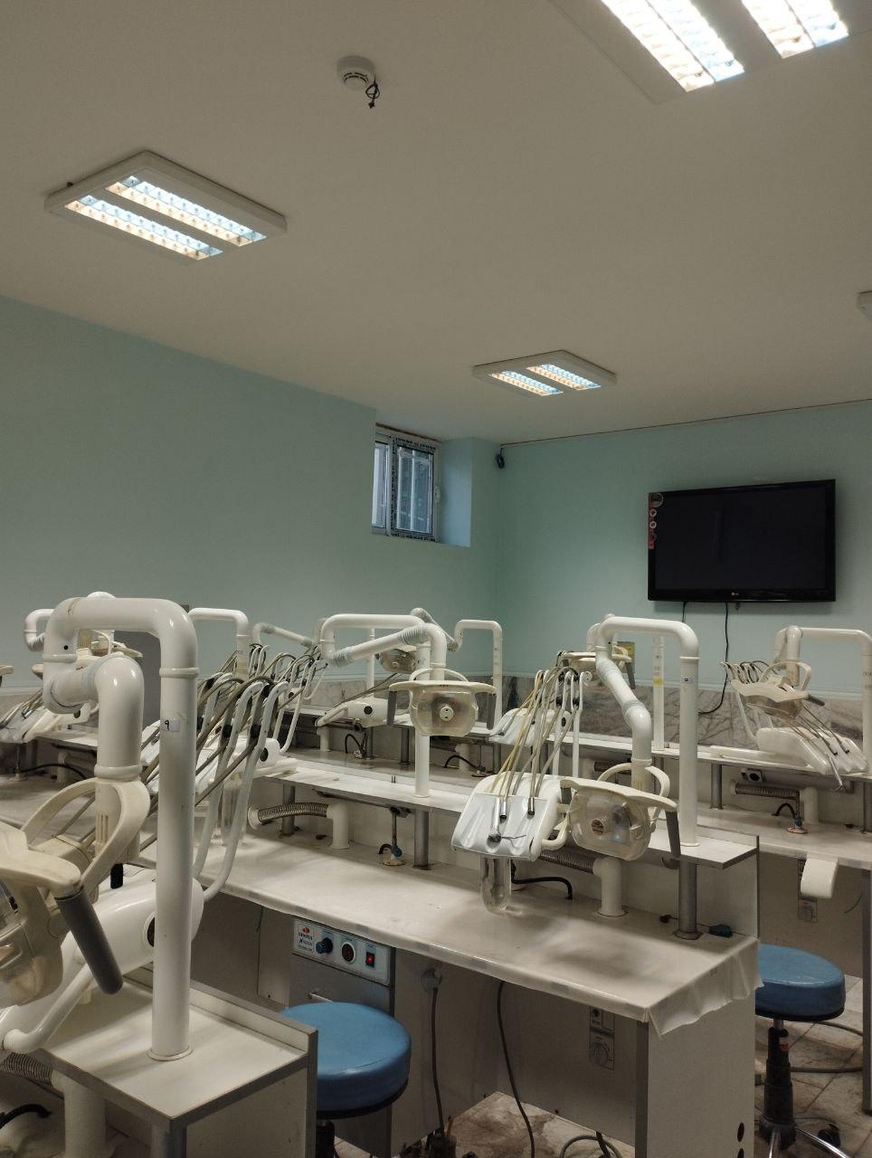 عکس دانشکده دندان پزشکی دانشگاه علوم پزشکی سمنان 