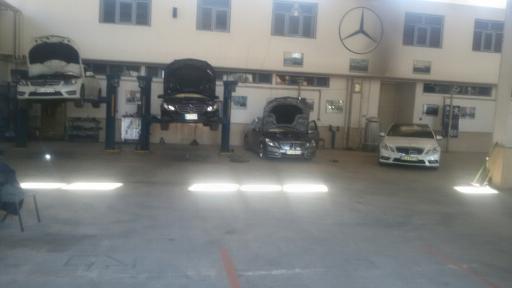 عکس نمایندگی بنز تبریز 