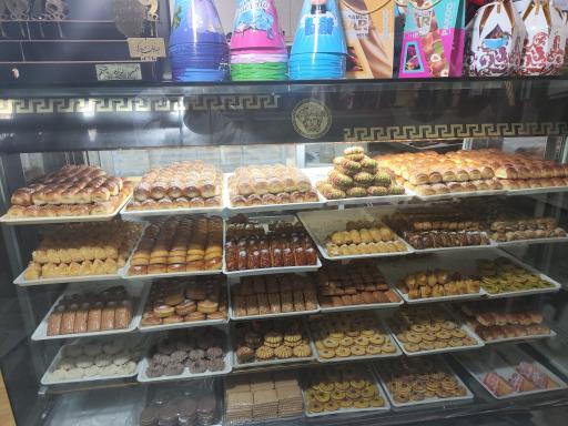 عکس قنادی گل نرگس